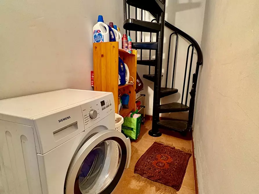 Immagine 36 di Appartamento in vendita  a Colle Di Val D'elsa