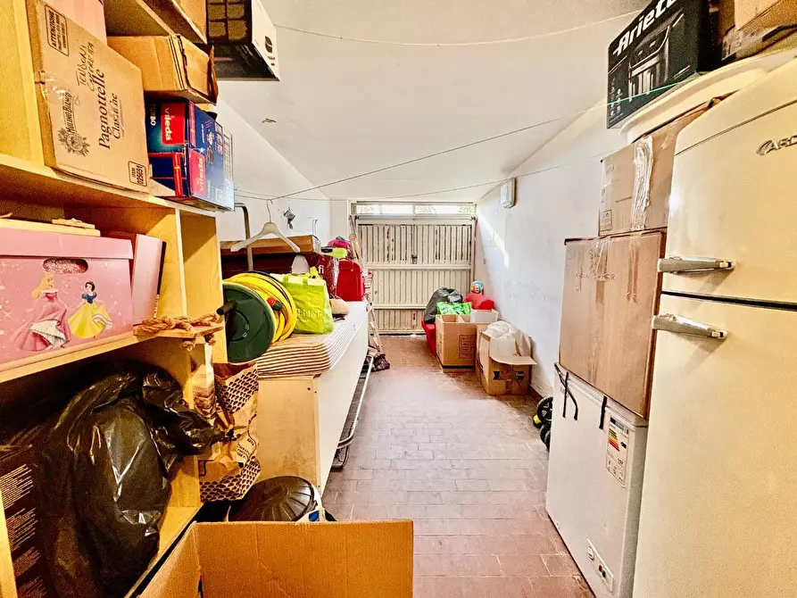 Immagine 46 di Appartamento in vendita  a Colle Di Val D'elsa