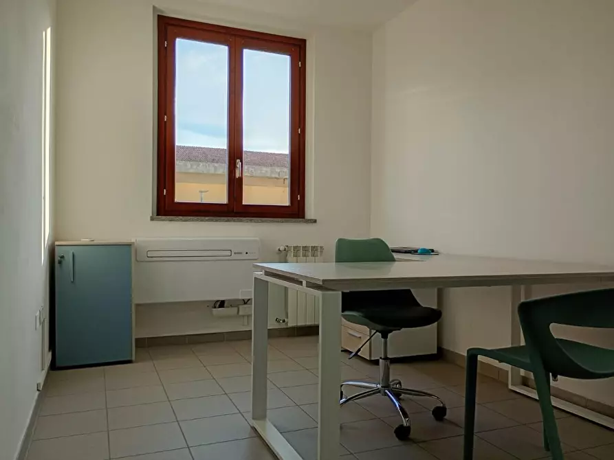 Immagine 4 di Ufficio in affitto  a San Miniato