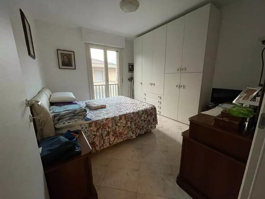 Immagine 3 di Appartamento in vendita  a Cecina