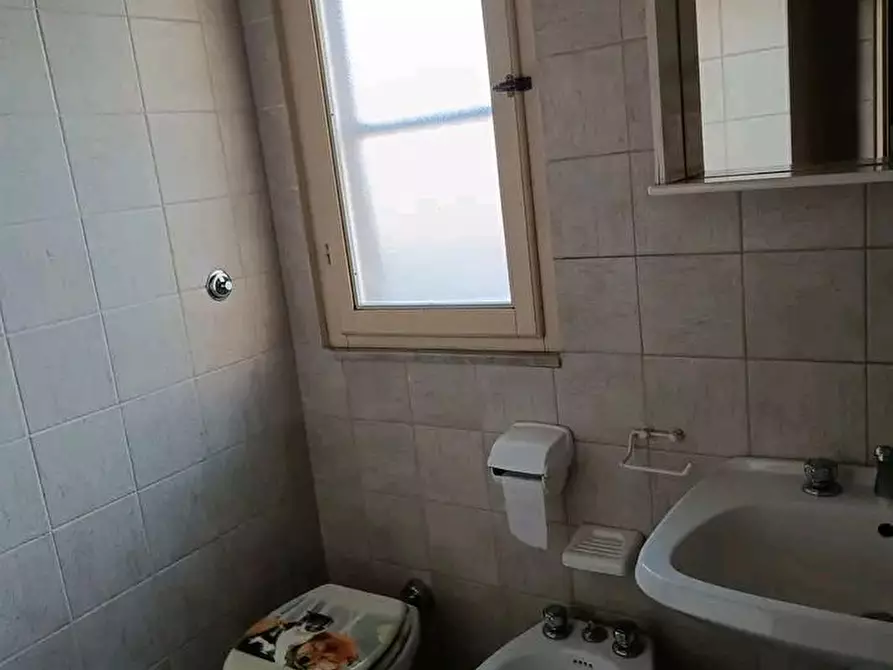 Immagine 9 di Terratetto in affitto  a Cascina