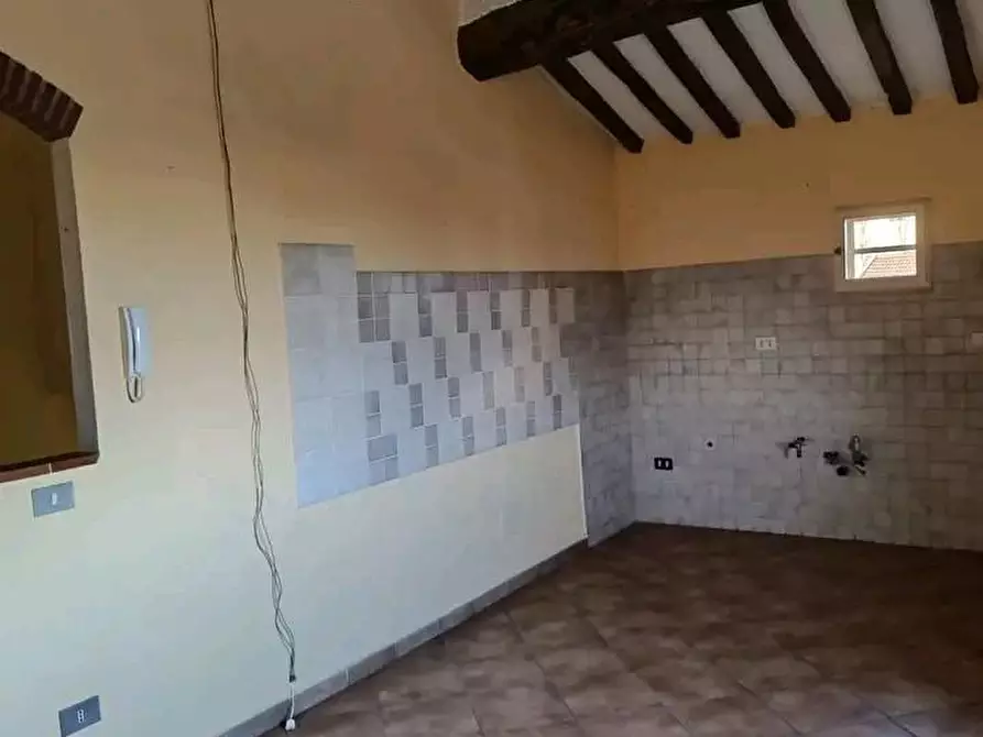 Immagine 5 di Terratetto in affitto  a Cascina