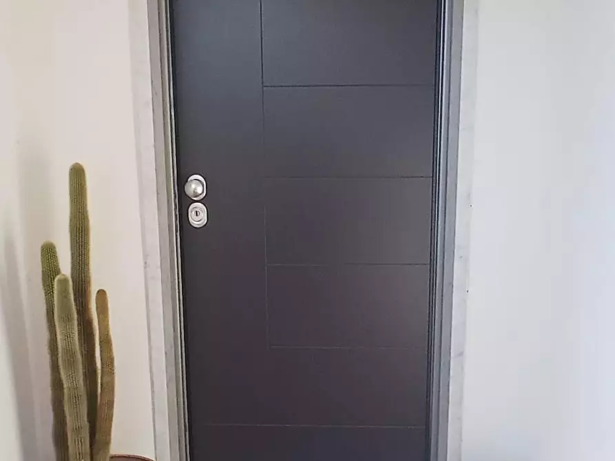 Immagine 1 di Casa bifamiliare in vendita  a Carrara