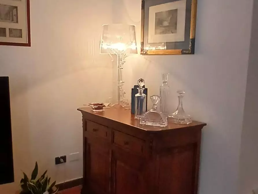 Immagine 11 di Casa bifamiliare in vendita  a Carrara