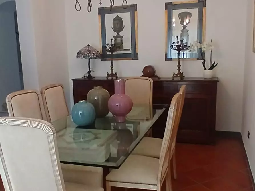 Immagine 6 di Casa bifamiliare in vendita  a Carrara