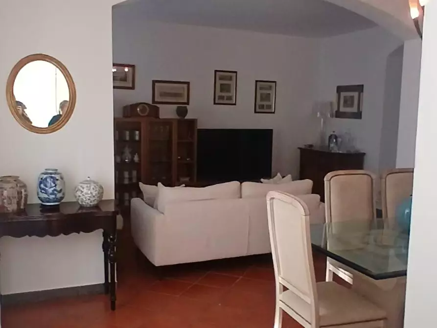 Immagine 5 di Casa bifamiliare in vendita  a Carrara