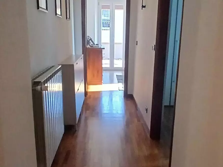 Immagine 30 di Casa bifamiliare in vendita  a Carrara