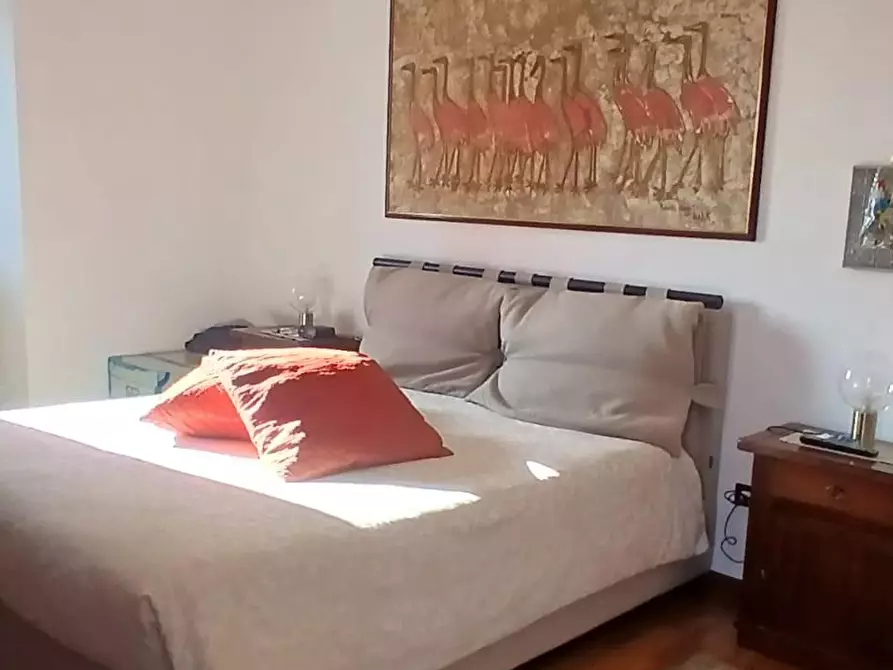 Immagine 35 di Casa bifamiliare in vendita  a Carrara