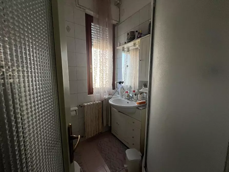 Immagine 27 di Appartamento in vendita  a Cecina