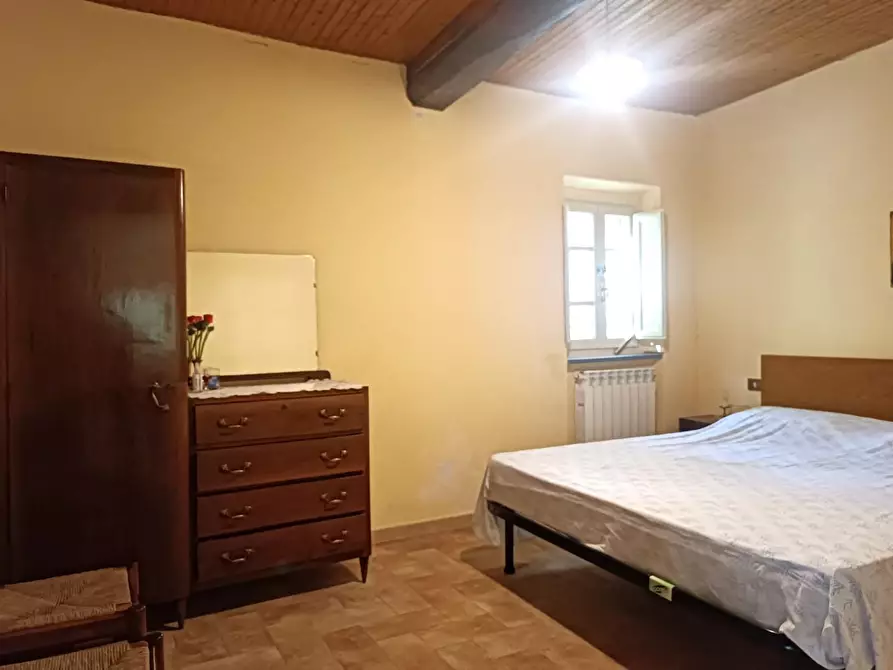 Immagine 16 di Appartamento in vendita  a Pescaglia