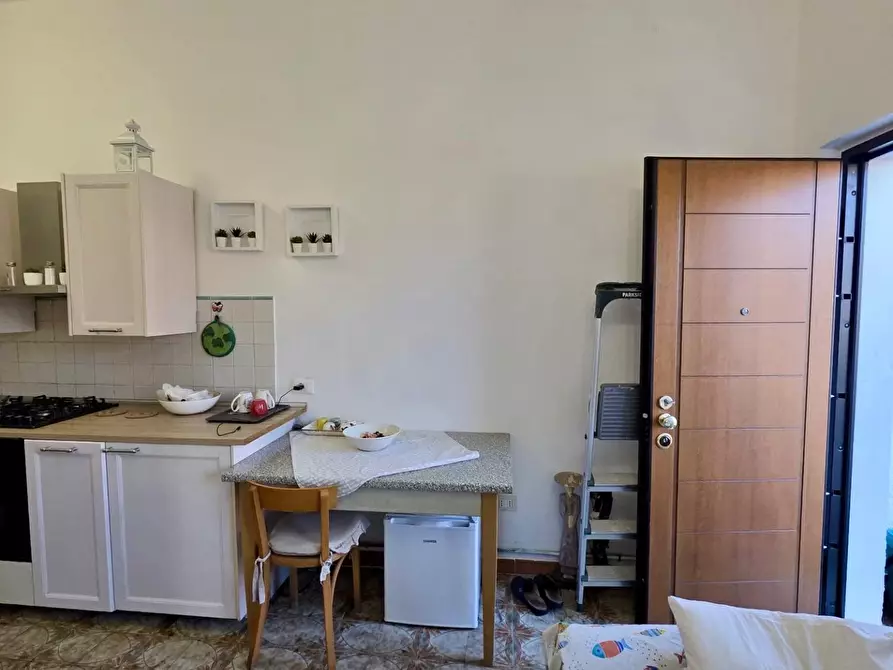 Immagine 3 di Casa indipendente in vendita  a Viareggio