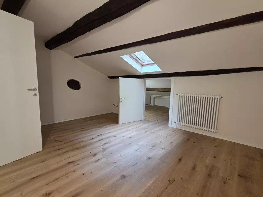 Immagine 20 di Terratetto in vendita  a Lucca