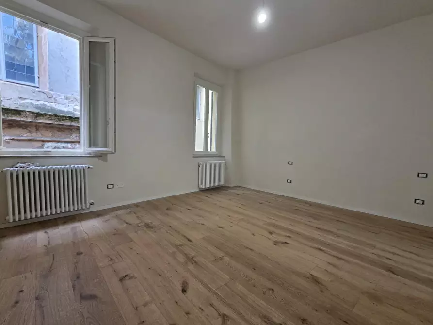 Immagine 9 di Terratetto in vendita  a Lucca