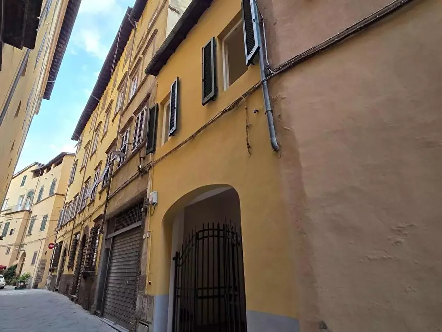 Immagine 2 di Terratetto in vendita  a Lucca