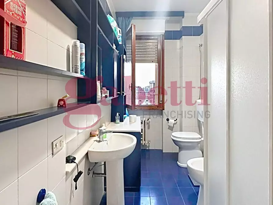 Immagine 17 di Mansarda in vendita  a Cascina