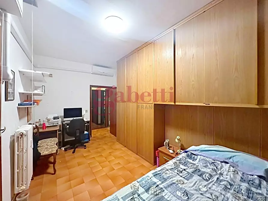 Immagine 13 di Mansarda in vendita  a Cascina