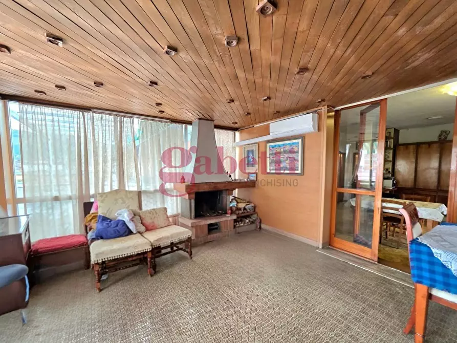 Immagine 11 di Mansarda in vendita  a Cascina