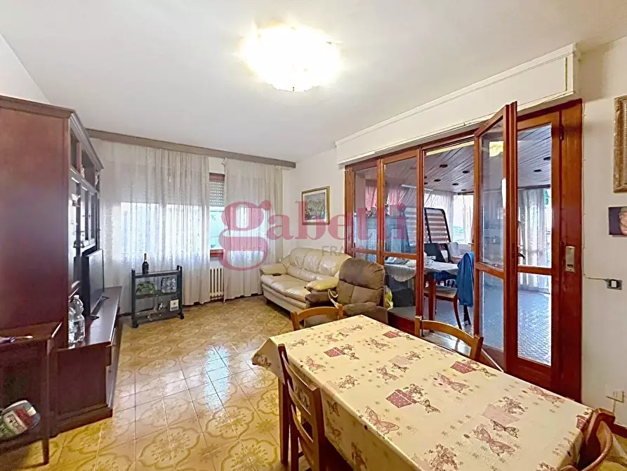 Immagine 10 di Mansarda in vendita  a Cascina