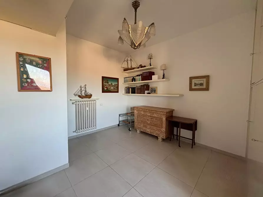 Immagine 19 di Appartamento in vendita  a Ponsacco