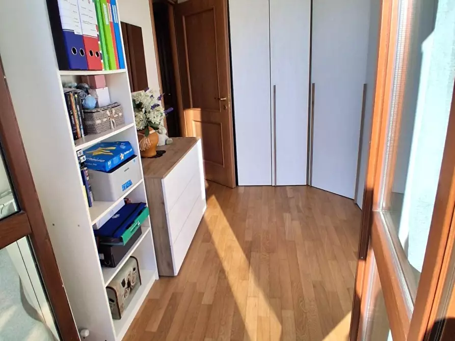 Immagine 20 di Villa in vendita  a Capannori