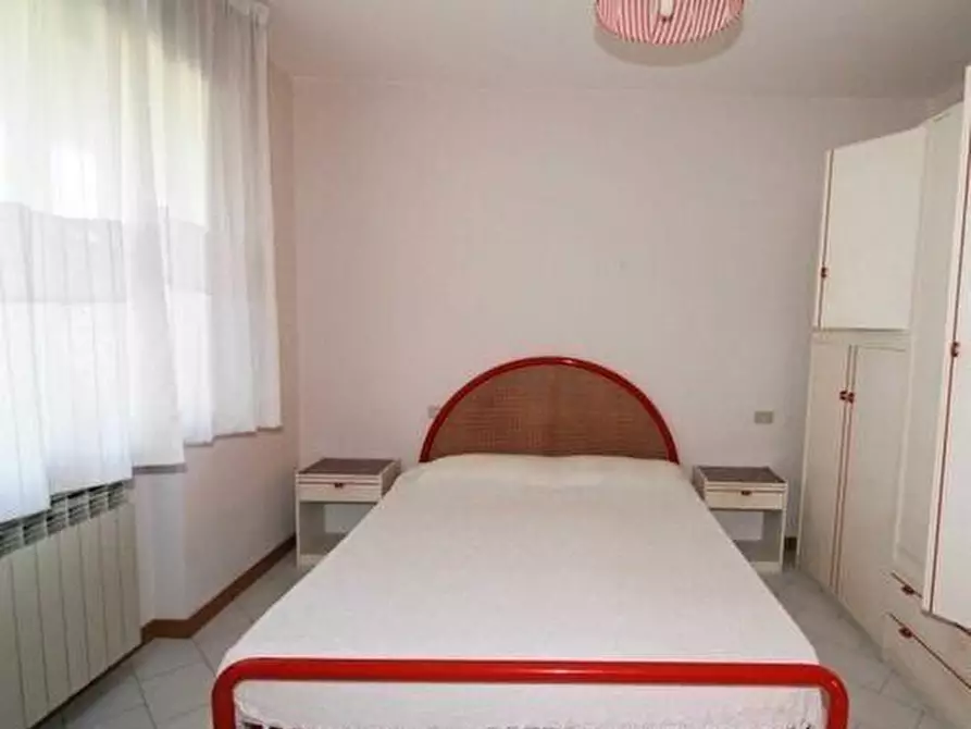 Immagine 7 di Appartamento in vendita  a Massa