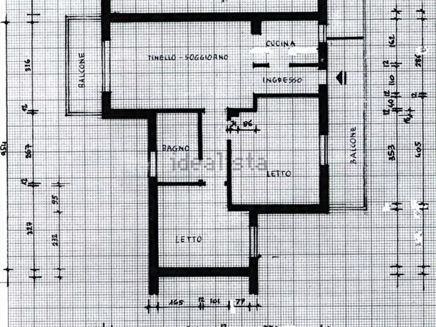 Immagine 10 di Appartamento in vendita  a Massa