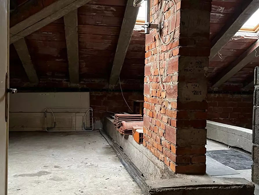 Immagine 28 di Casa bifamiliare in vendita  a Montale