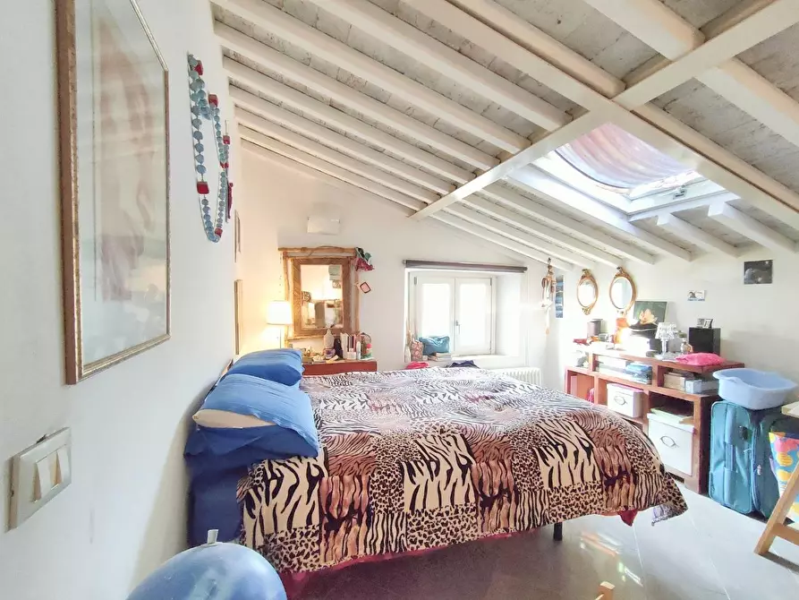 Immagine 13 di Appartamento in vendita  a San Giuliano Terme