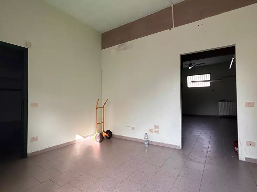 Immagine 5 di Laboratorio in affitto  a Empoli