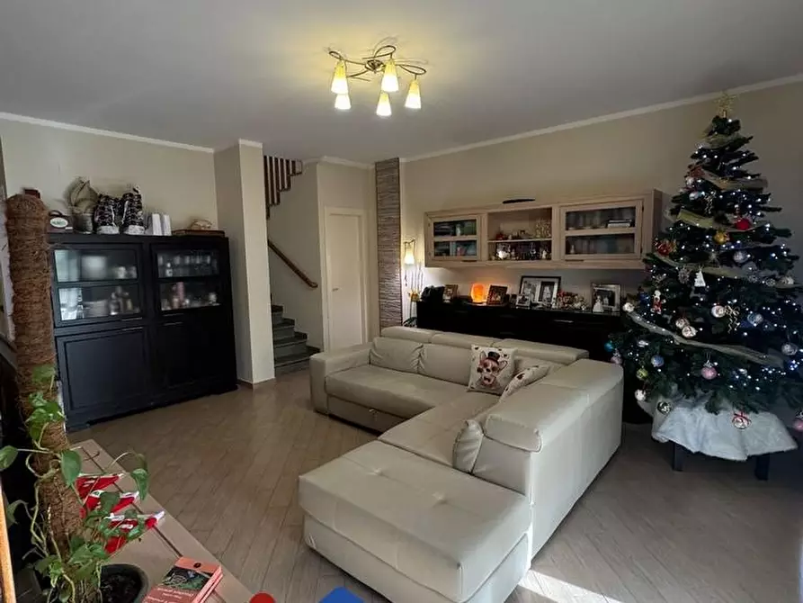 Immagine 10 di Villetta a schiera in vendita  a Cerreto Guidi