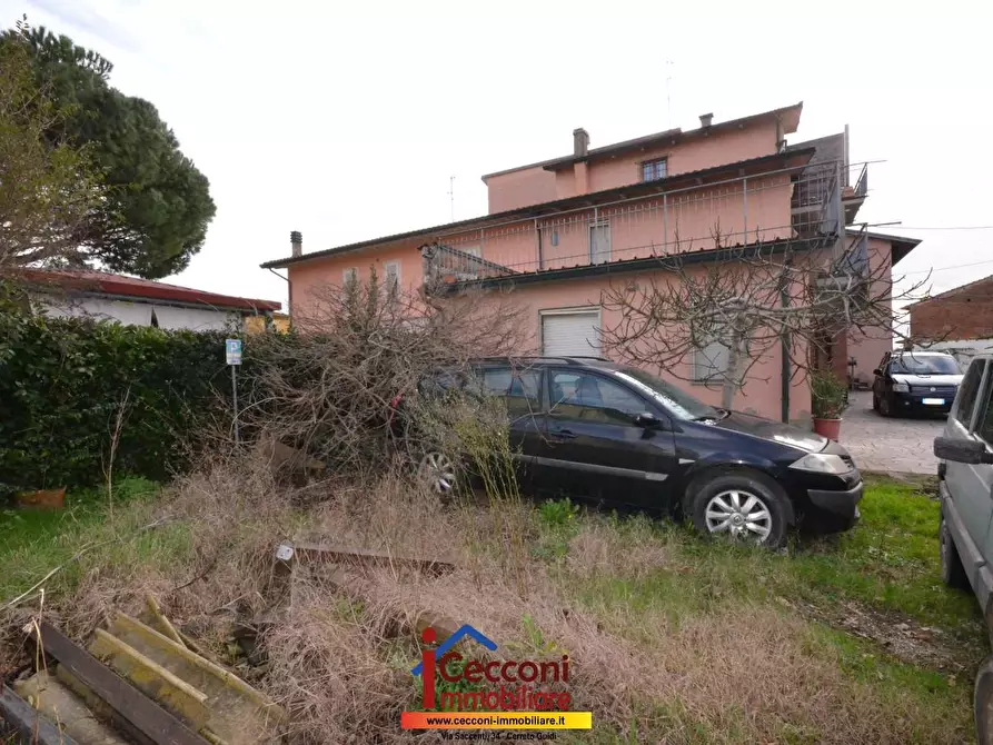 Immagine 1 di Villetta a schiera in vendita  a Fucecchio