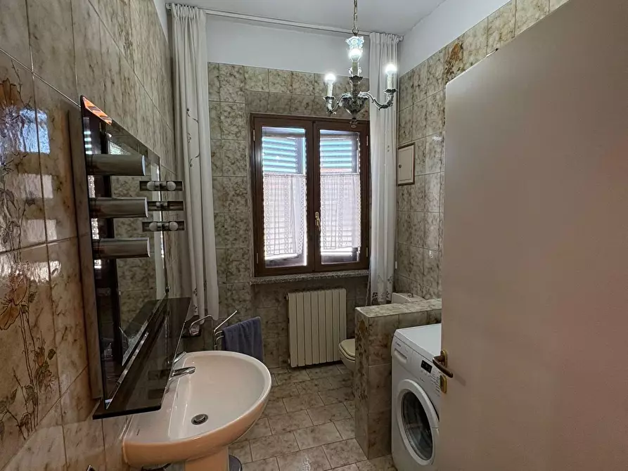 Immagine 9 di Appartamento in vendita  a Campiglia Marittima