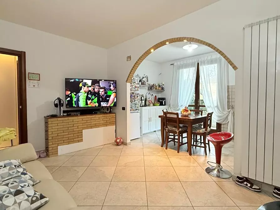 Immagine 11 di Appartamento in vendita  a Ponte Buggianese