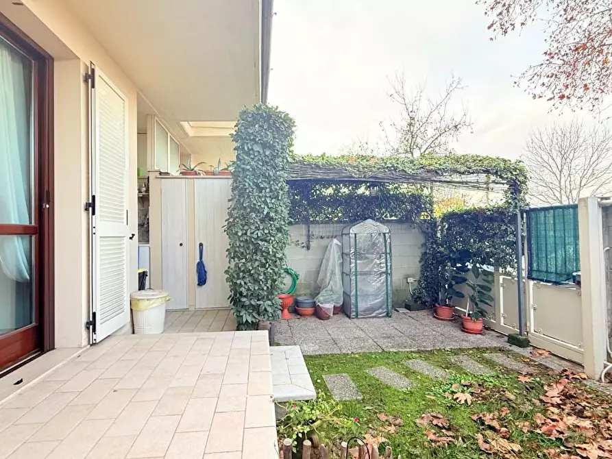 Immagine 31 di Appartamento in vendita  a Ponte Buggianese