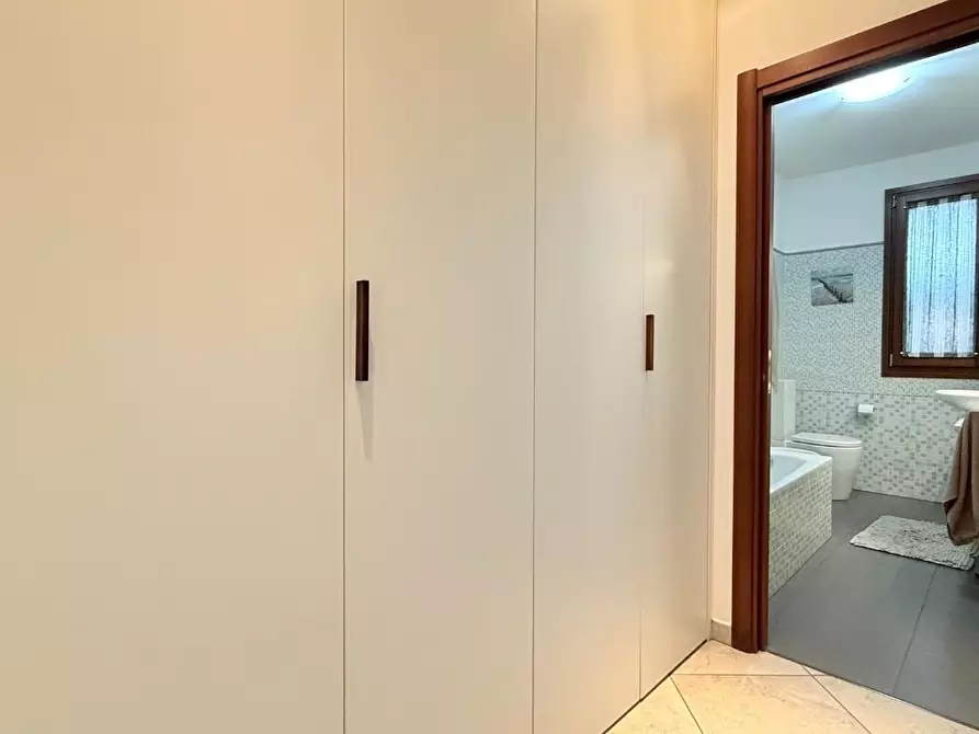 Immagine 17 di Appartamento in vendita  a Ponte Buggianese