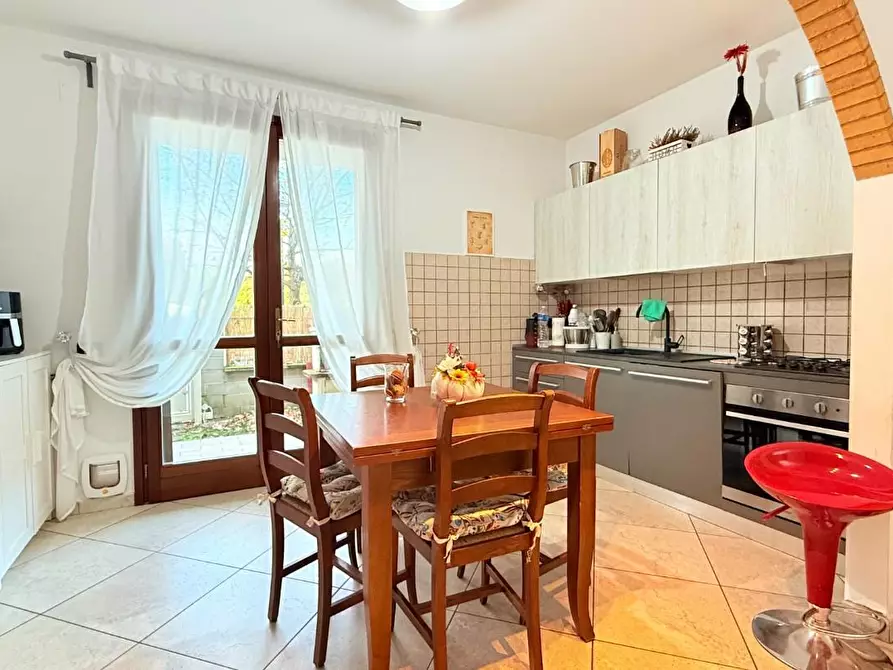 Immagine 7 di Appartamento in vendita  a Ponte Buggianese