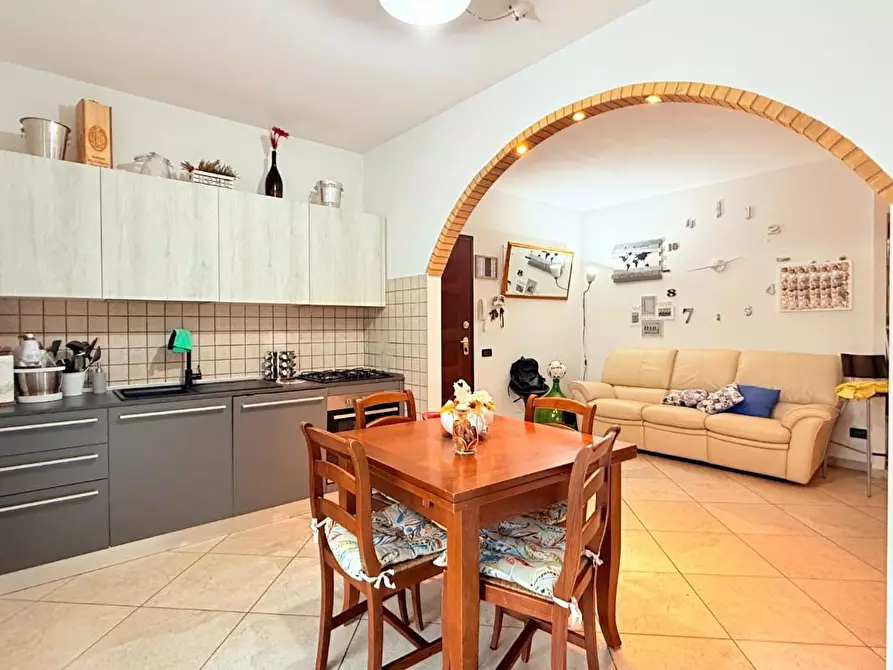 Immagine 9 di Appartamento in vendita  a Ponte Buggianese