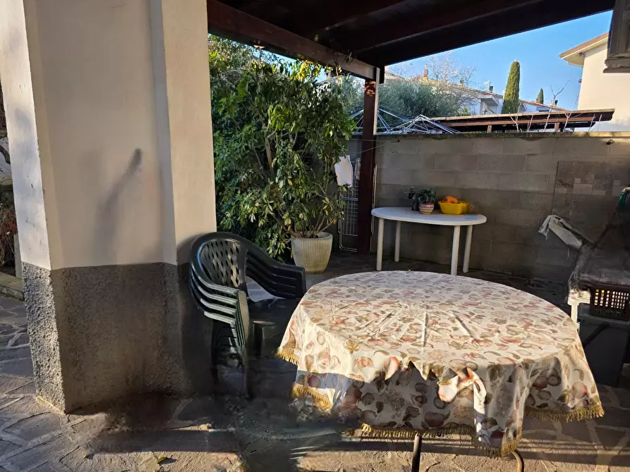 Immagine 20 di Porzione di casa in vendita  a Santa Maria A Monte