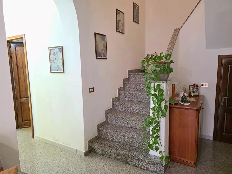 Immagine 7 di Porzione di casa in vendita  a Santa Maria A Monte