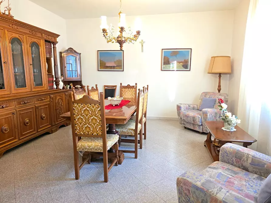 Immagine 4 di Porzione di casa in vendita  a Santa Maria A Monte