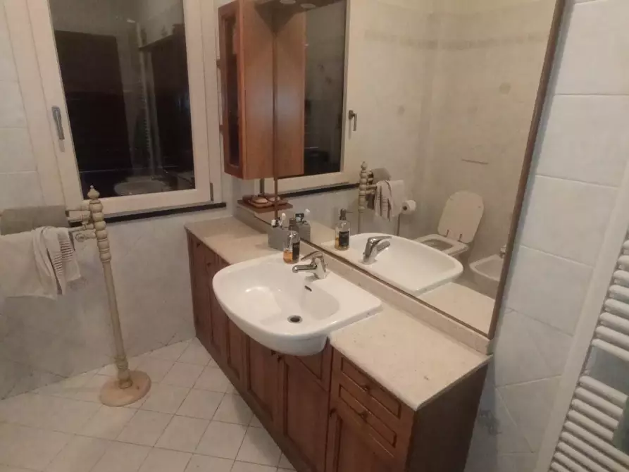 Immagine 24 di Appartamento in vendita  a Montopoli In Val D'arno