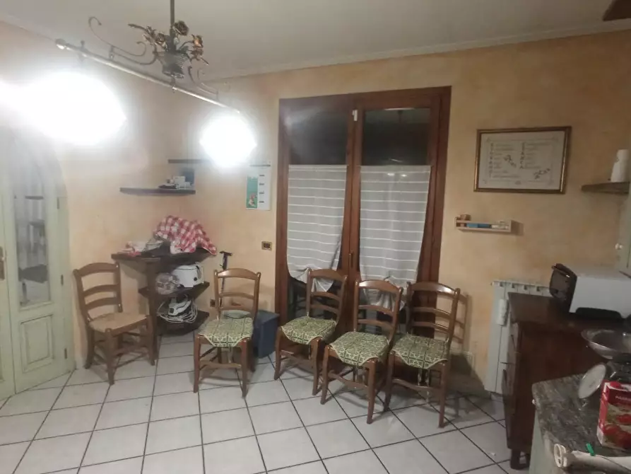 Immagine 11 di Appartamento in vendita  a Montopoli In Val D'arno