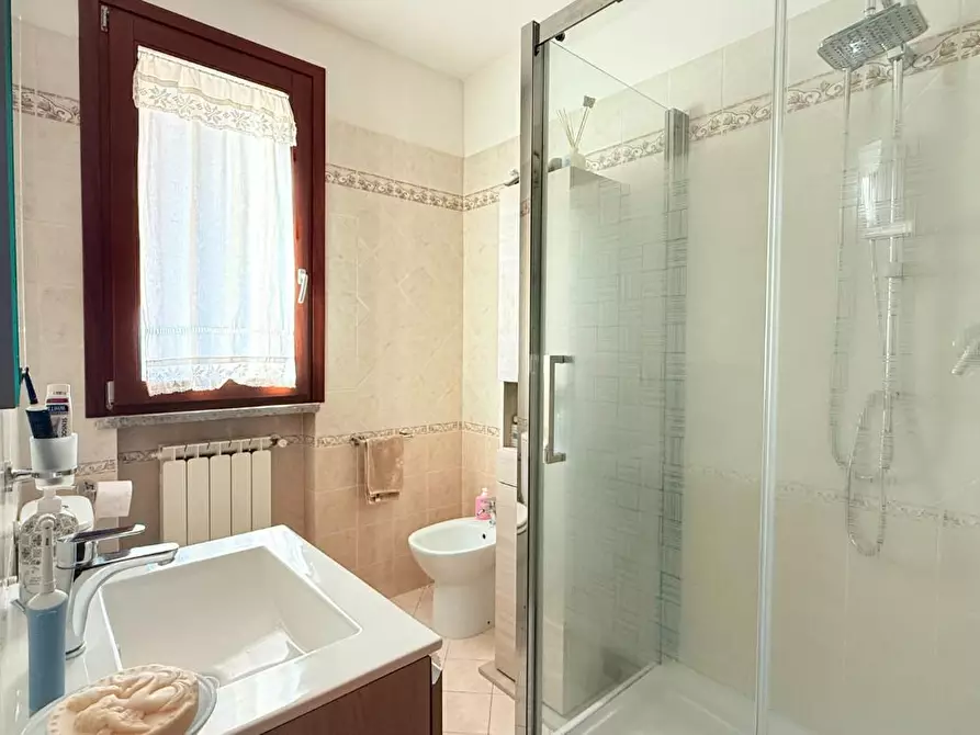 Immagine 19 di Appartamento in vendita  a Ponte Buggianese