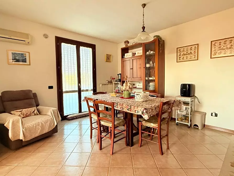 Immagine 5 di Appartamento in vendita  a Ponte Buggianese