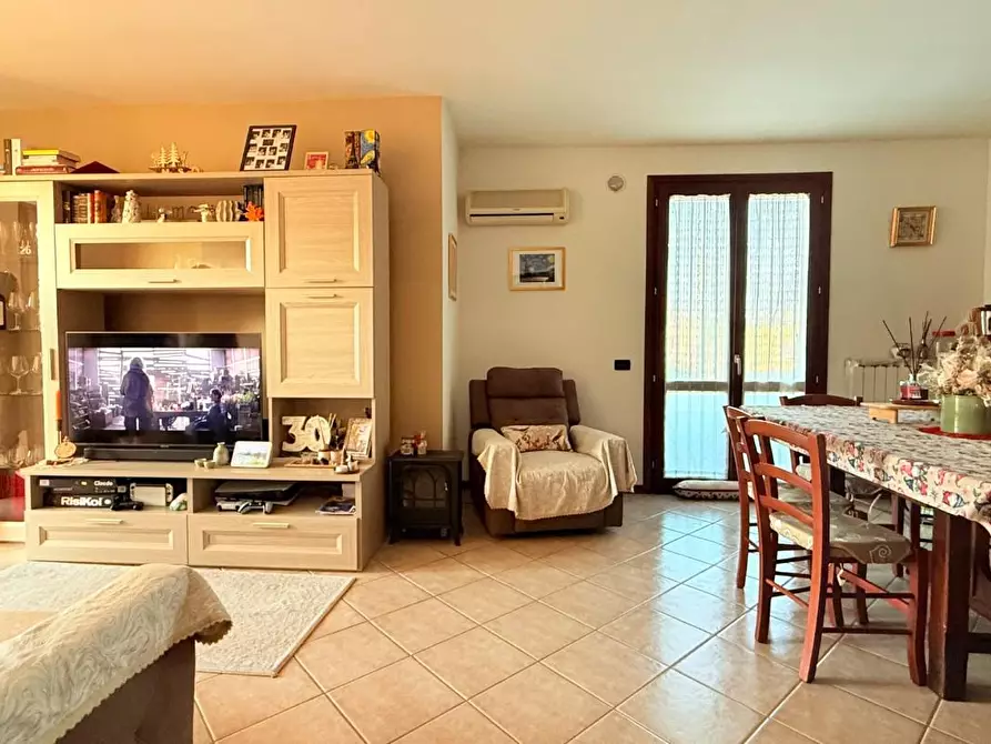 Immagine 6 di Appartamento in vendita  a Ponte Buggianese