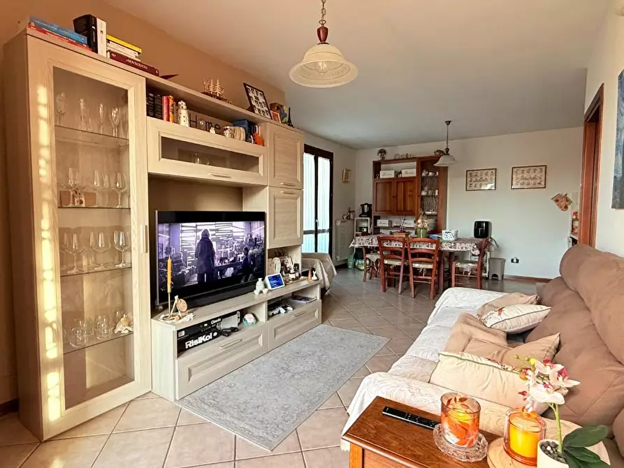 Immagine 2 di Appartamento in vendita  a Ponte Buggianese