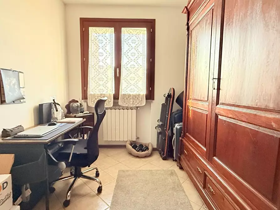 Immagine 16 di Appartamento in vendita  a Ponte Buggianese