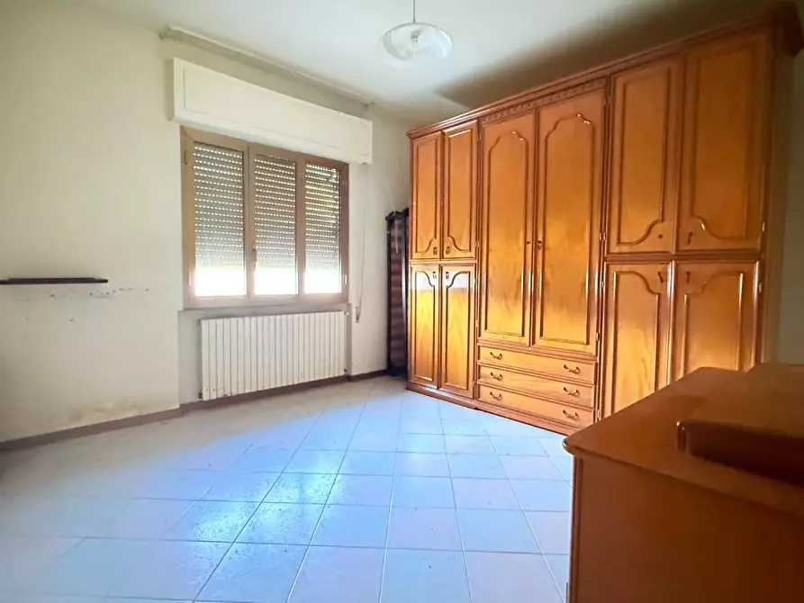 Immagine 27 di Casa colonica in vendita  a Ponte Buggianese