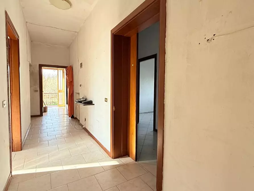 Immagine 34 di Casa colonica in vendita  a Ponte Buggianese
