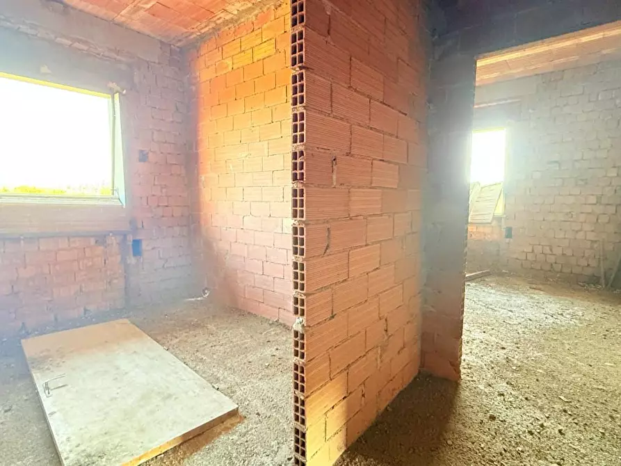 Immagine 48 di Casa colonica in vendita  a Ponte Buggianese